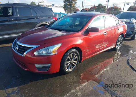 2015 Nissan Altima 2.5 S z USA, uszkodzony, nr VIN 1N4AL3AP8FC567742